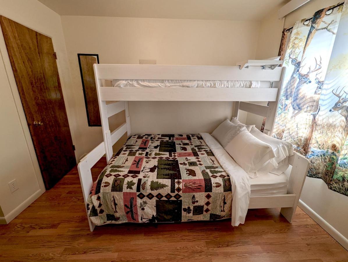 Yellowstone Treasure Guesthouses On The River 가디너 외부 사진