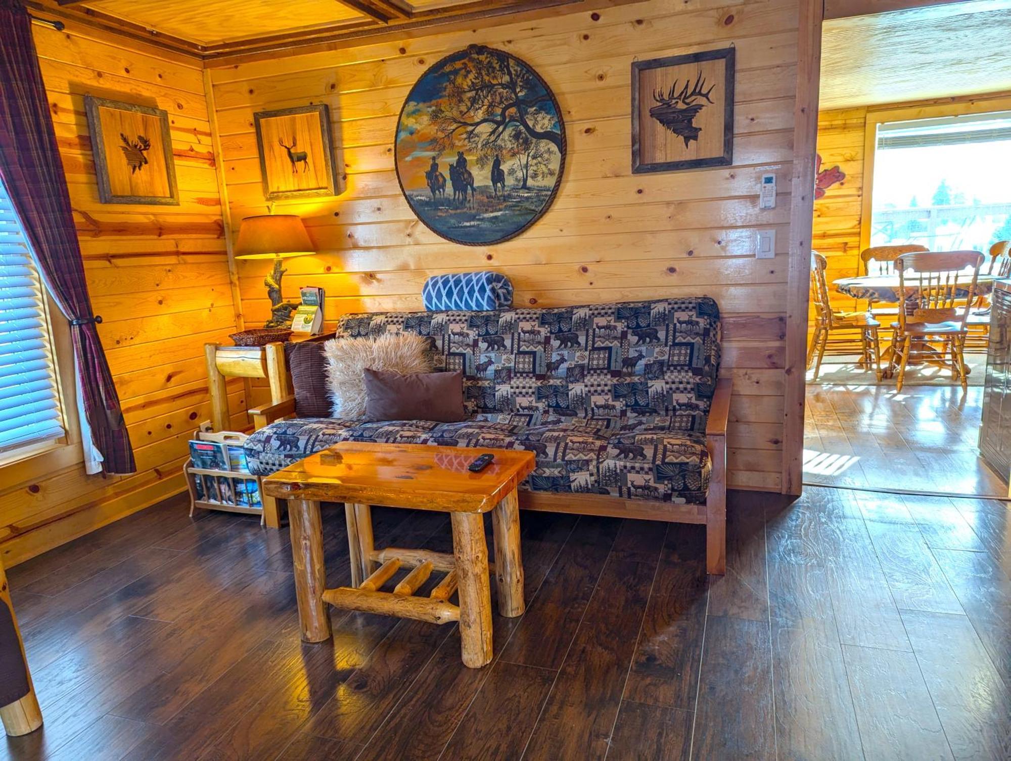 Yellowstone Treasure Guesthouses On The River 가디너 외부 사진
