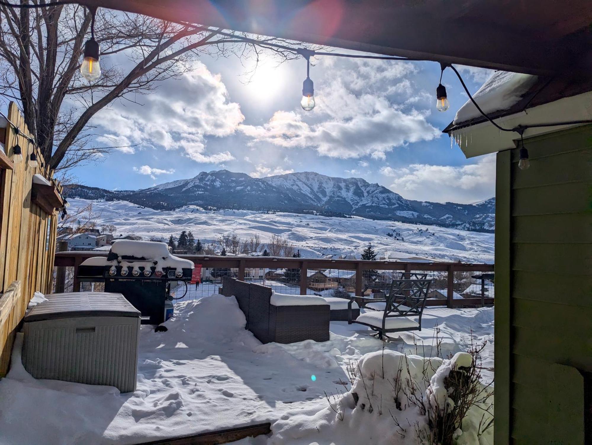 Yellowstone Treasure Guesthouses On The River 가디너 외부 사진