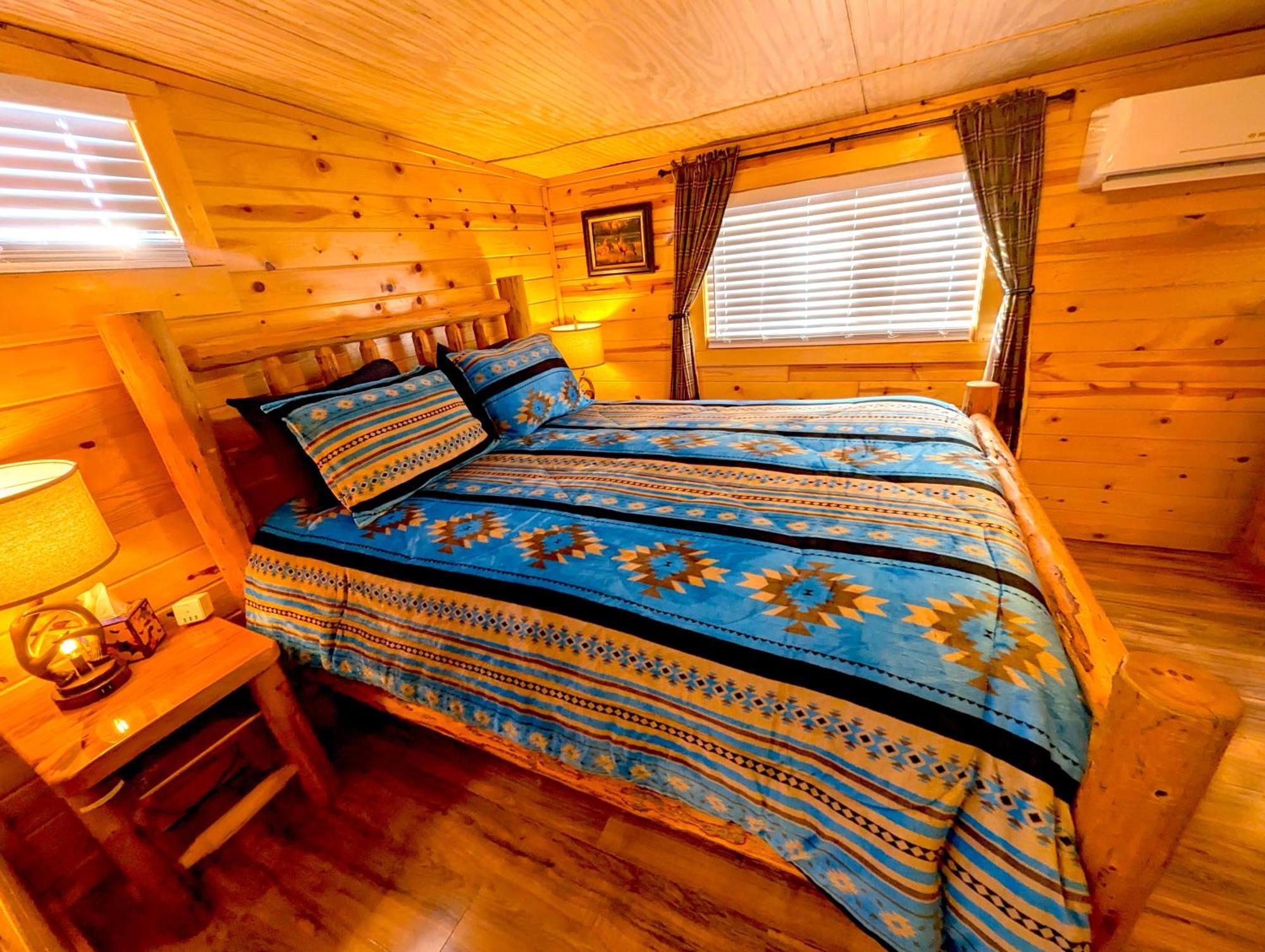 Yellowstone Treasure Guesthouses On The River 가디너 외부 사진