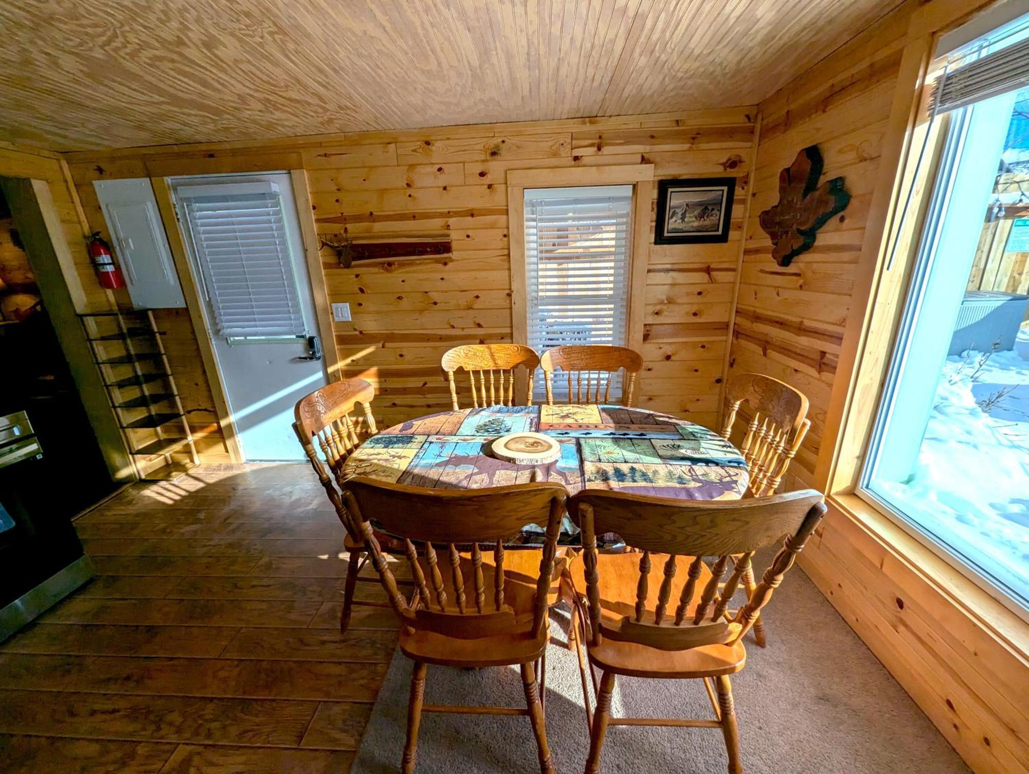 Yellowstone Treasure Guesthouses On The River 가디너 외부 사진